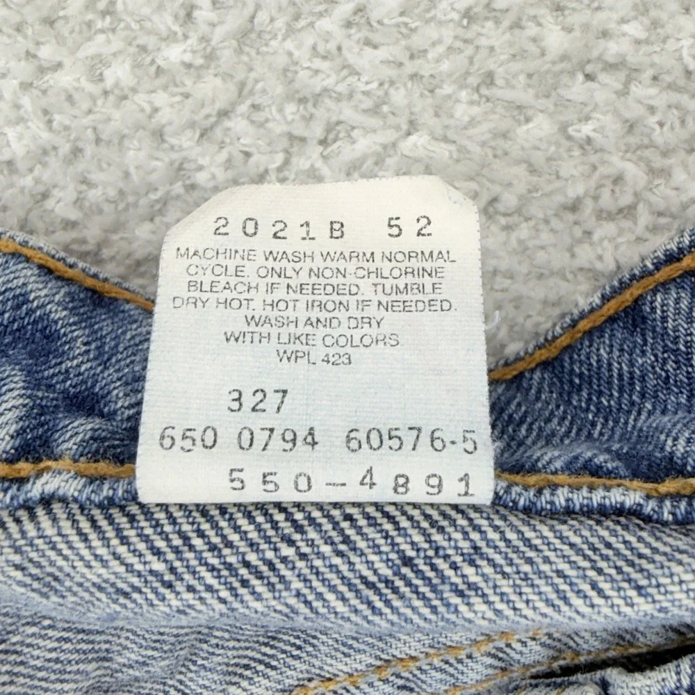 VTG Levis 550 Jeans Mens 31x32 Blue Relaxed Tapered Red Tab Denim Made in USA